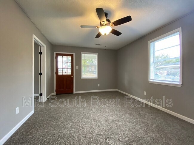 Foto del edificio - 2142 Lowell Ave