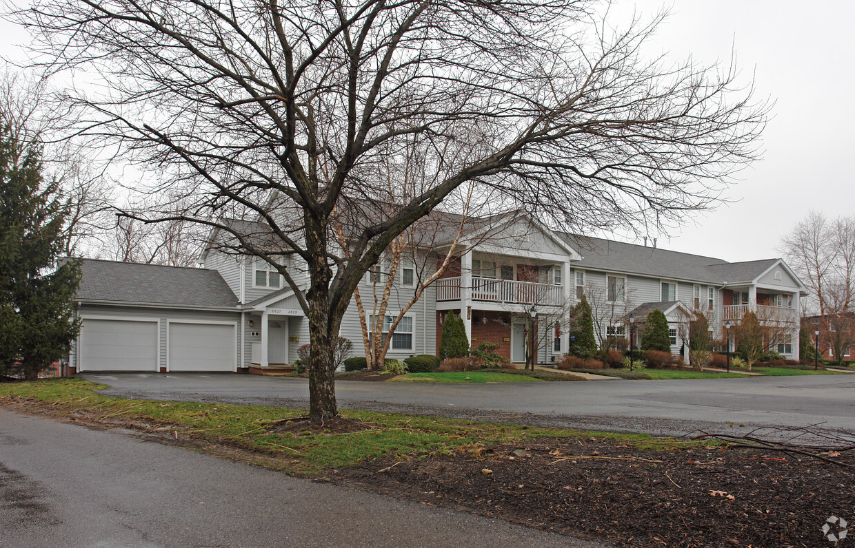 Primary Photo - 2611-2627 Chamberlain Rd