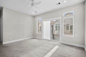 Building Photo - 861 Prosper St