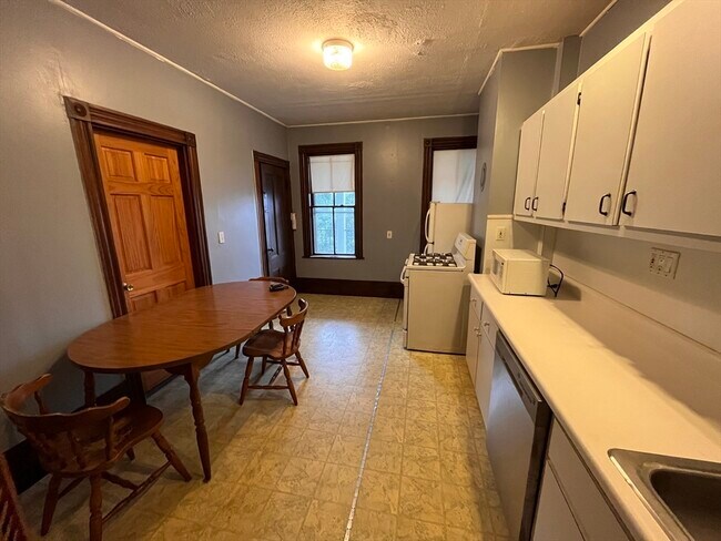Foto del edificio - 403 E 7th St