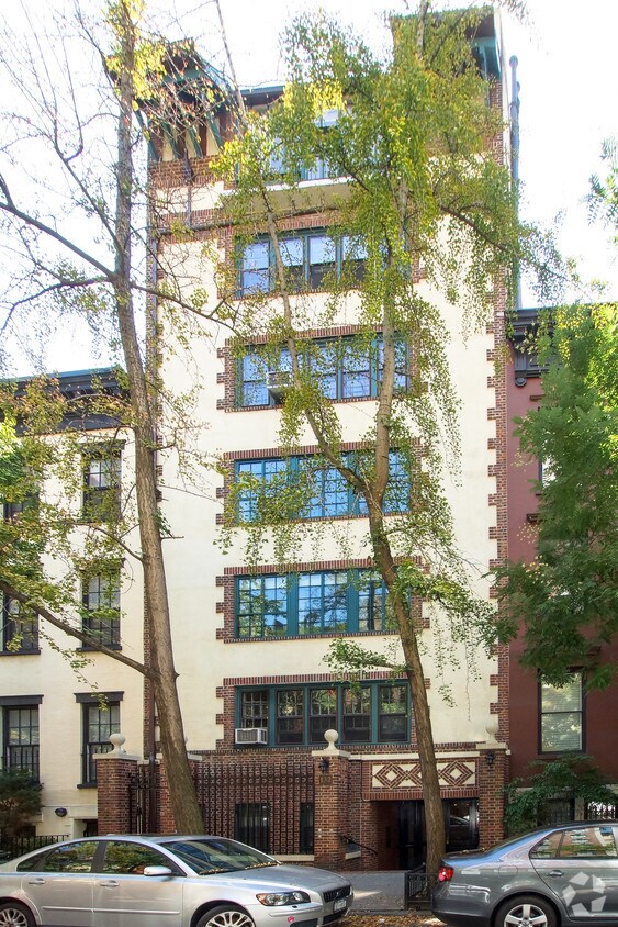 Foto del edificio - 132 E 19th St