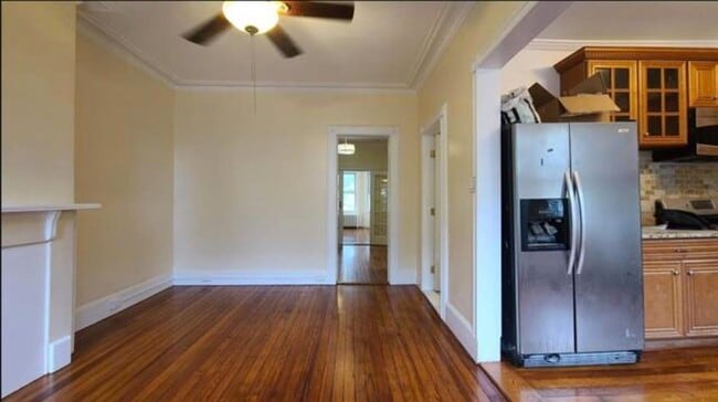 Building Photo - 476 Gregory Ave