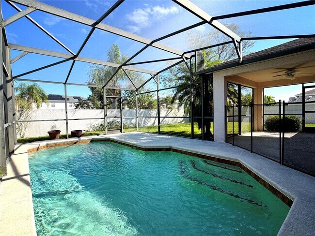 Building Photo - 310 White Ibis Ln