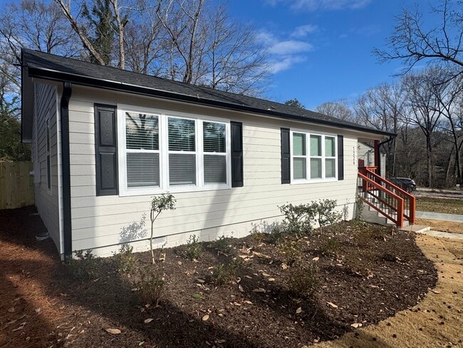 Photo - 1226 Beechview Dr SE House