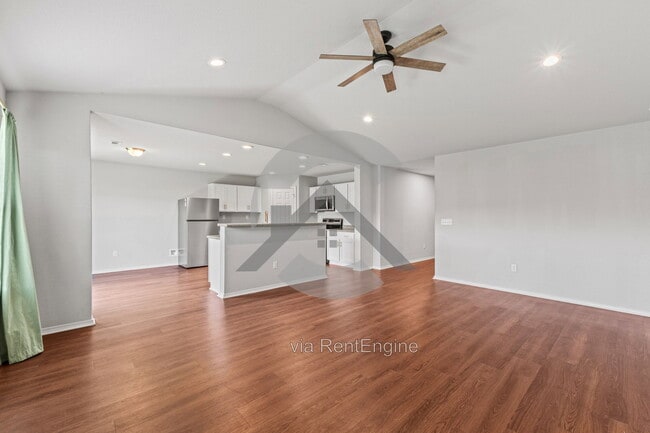 Building Photo - 10220 Brandi Kay Dr
