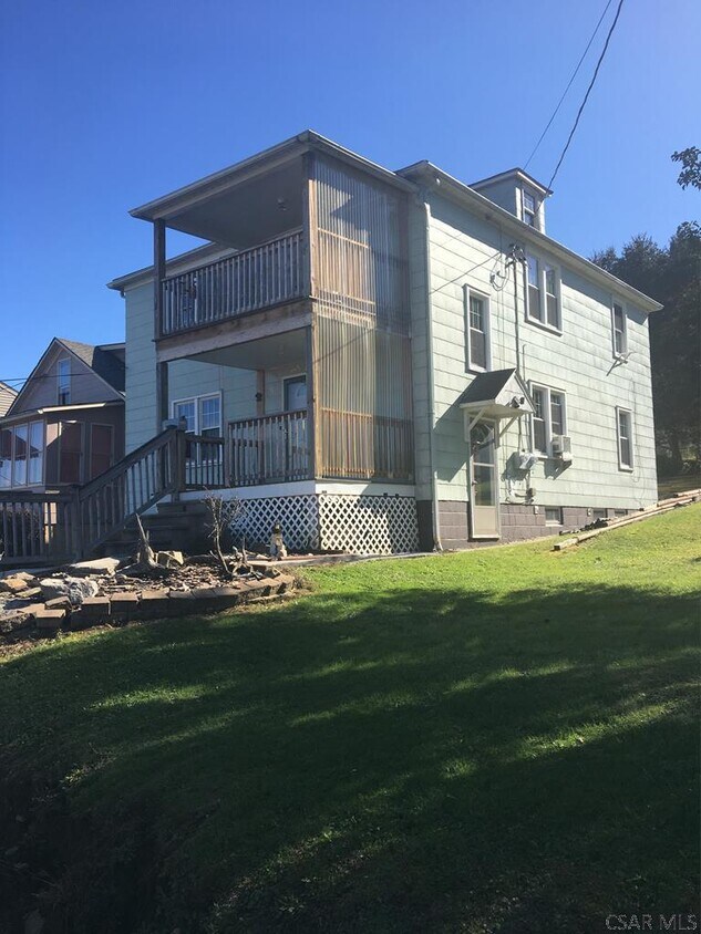 317 Burkhard St, Johnstown, PA 15906 House Rental in Johnstown, PA