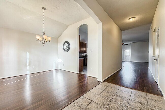 Building Photo - 2626 Elder Park Ct