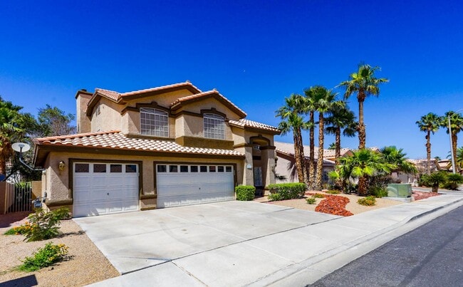Building Photo - Beautiful 4 Bedroom Henderson Home
