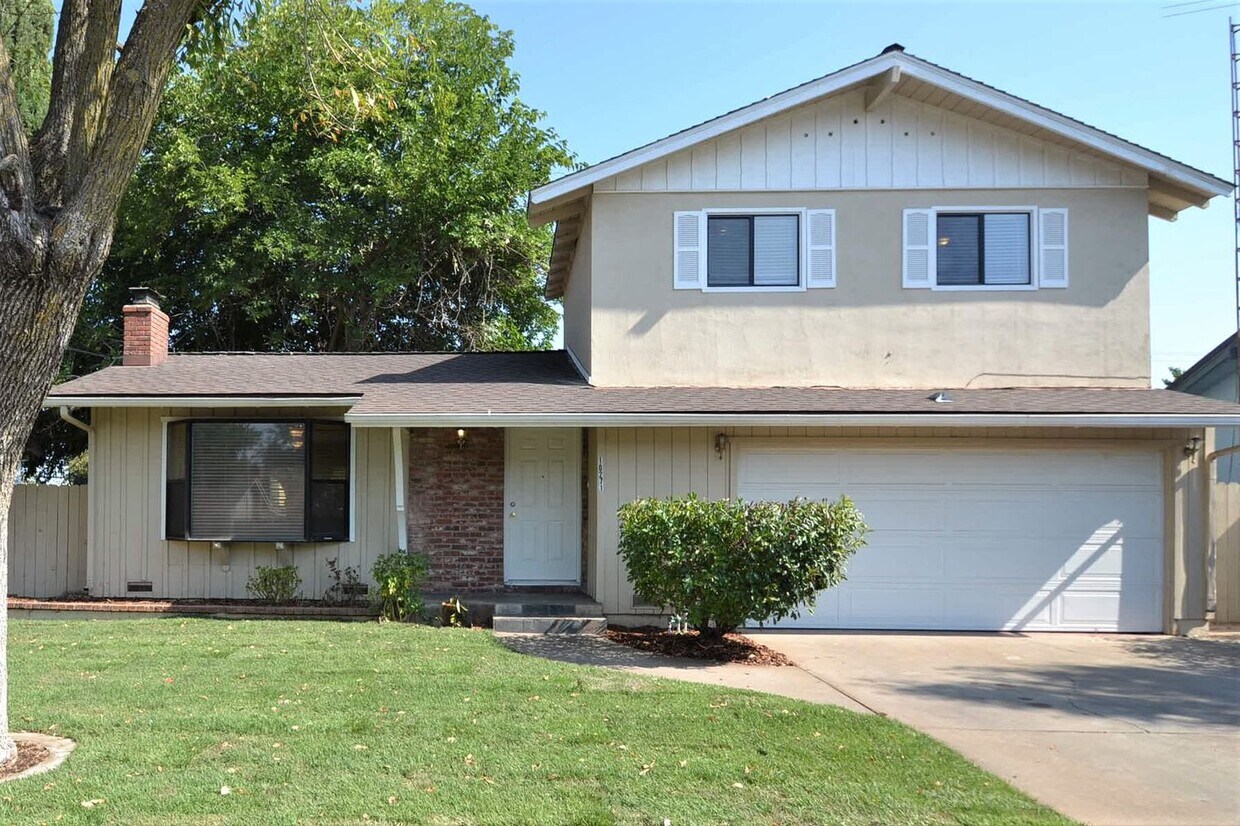 Primary Photo - 10271 Croydon Way