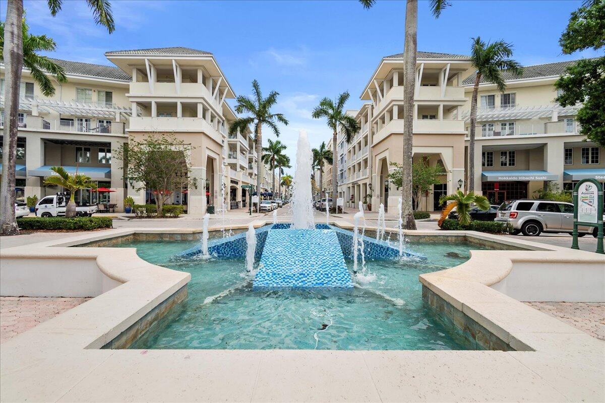 Foto principal - 1200 Town Center Dr