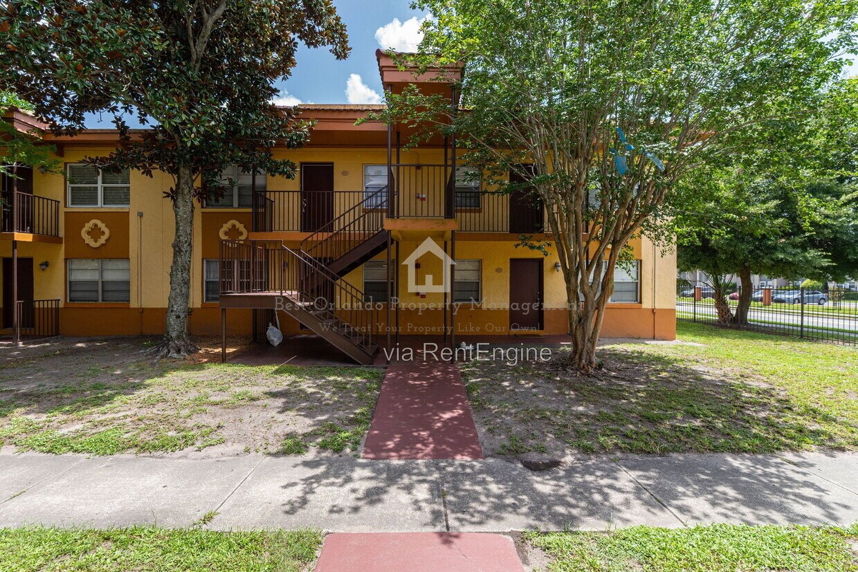 Photo - 748 Wyman Court