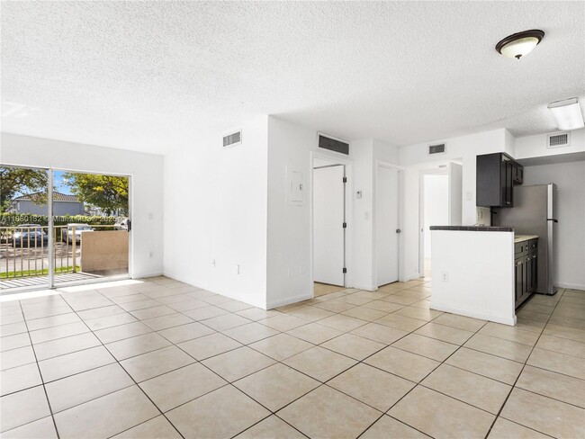 Building Photo - 15221 SW 80th St