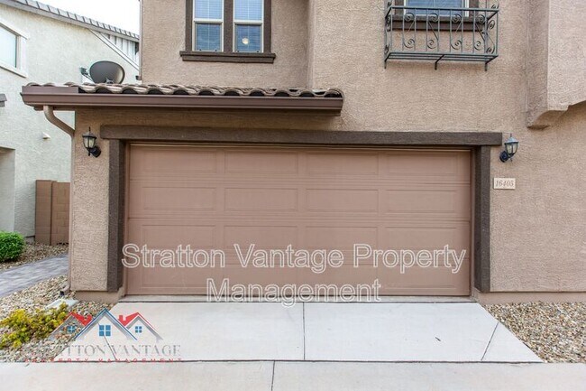 Building Photo - 16405 W Latham St