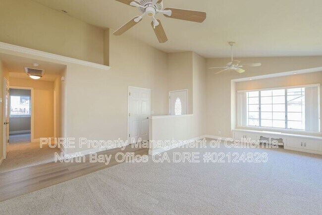 Foto del edificio - 105 Furber Ln
