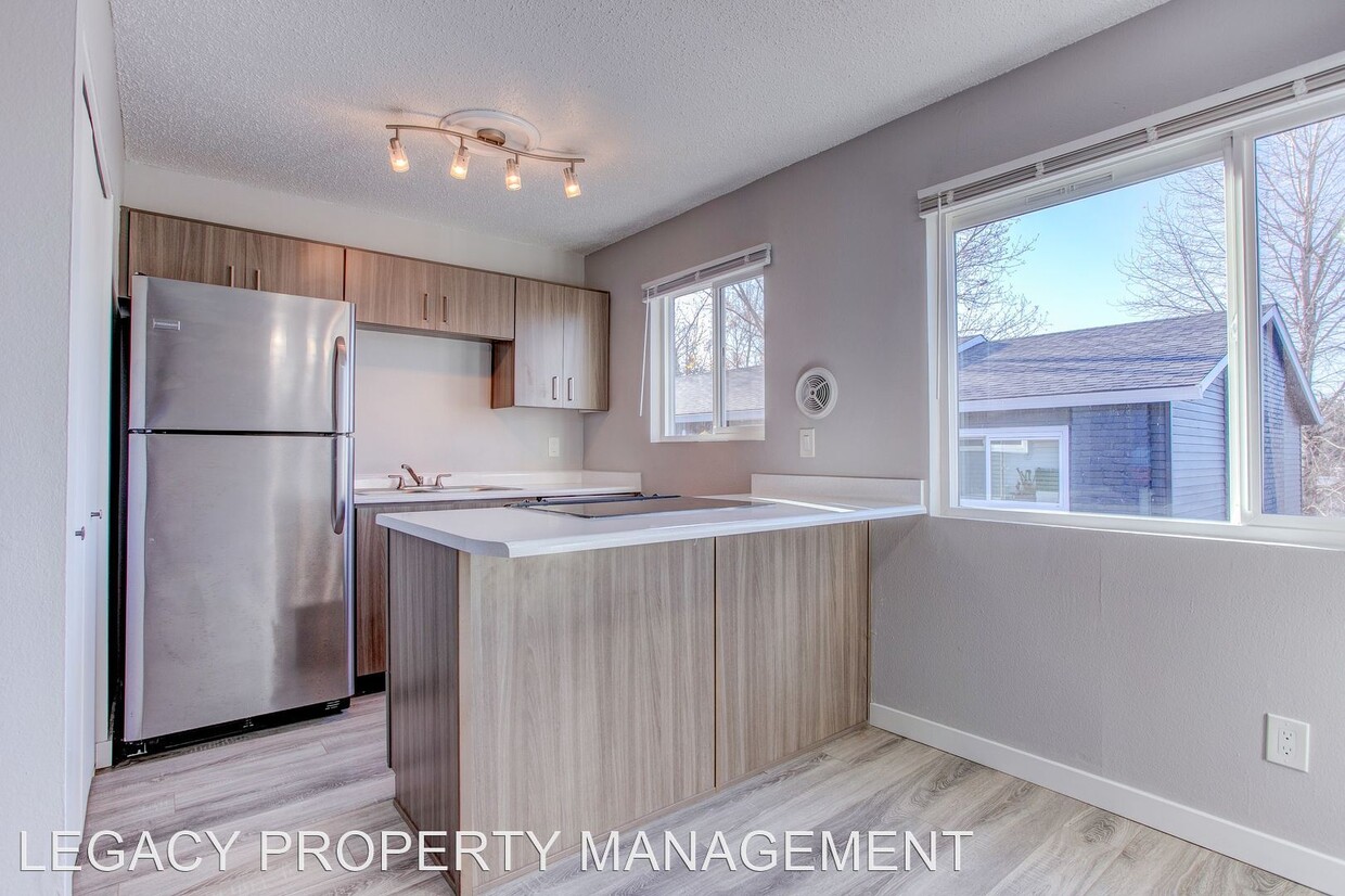Foto principal - 11255 SW Greenburg Rd