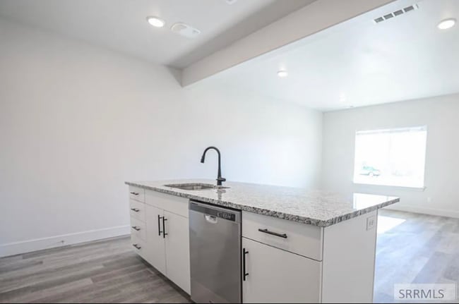 Building Photo - 651 S 2400 W