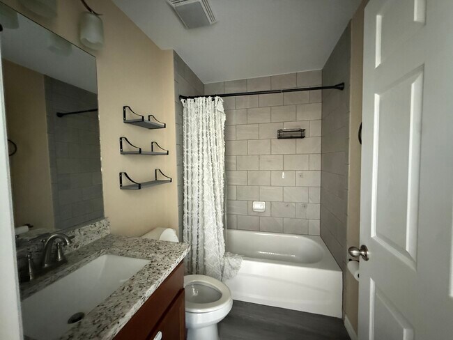 Foto del edificio - 10128 SE 138th Place Rd