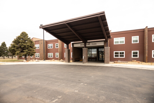 Building Photo - Meadowlawn Plaza Apartments