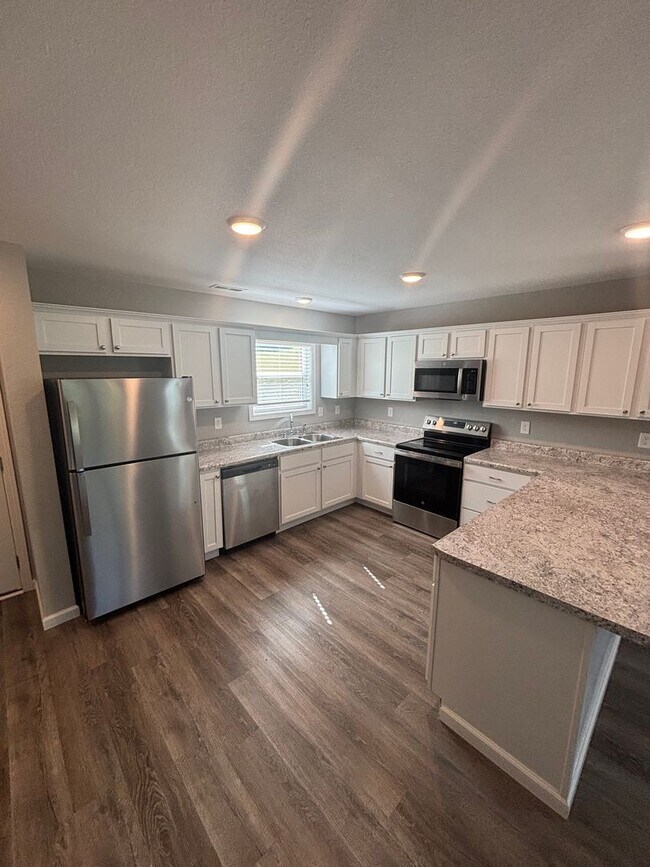 Foto del edificio - Beautiful 3BR/2BA Home in Peaceful Sevierv...