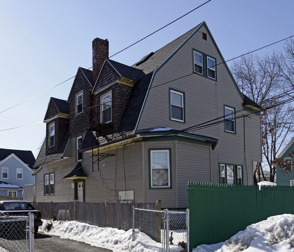 Building Photo - 250 Massachusetts Ave