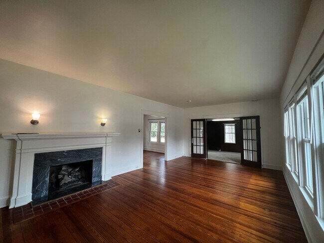 Foto del edificio - Beautiful 4 Bedroom 1.5 Bath in Marietta !
