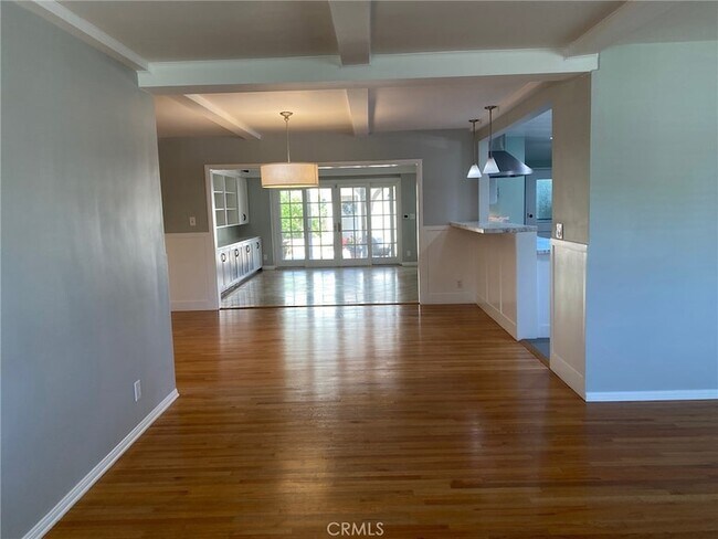 Foto del edificio - 4125 Bakman Ave