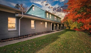 Building Photo - 423 W Dryden Rd