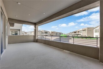 Building Photo - 10648 Stone Ledge Ave