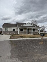 Building Photo - 491 E 200 N