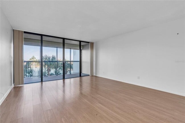 Building Photo - 9495 Blind Pass Rd