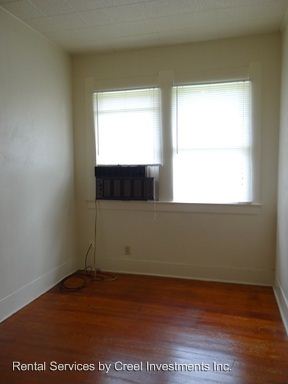 Building Photo - 2435 Neches St