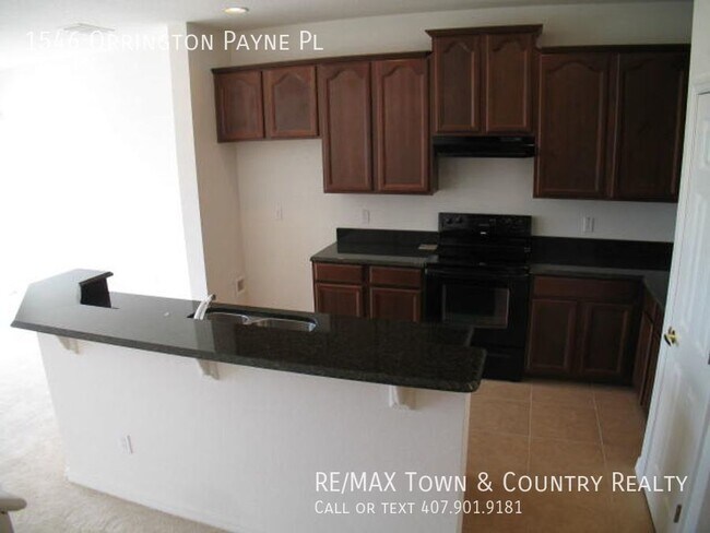 Building Photo - Townhome Rental in Parke at Hanover Place