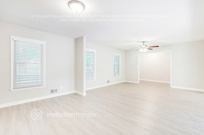 Foto del edificio - 4430 Pullen Ln SW