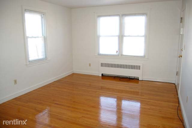 Building Photo - 1 br, 1 bath Condo - 167 Norwood Ave 3 Unit 3