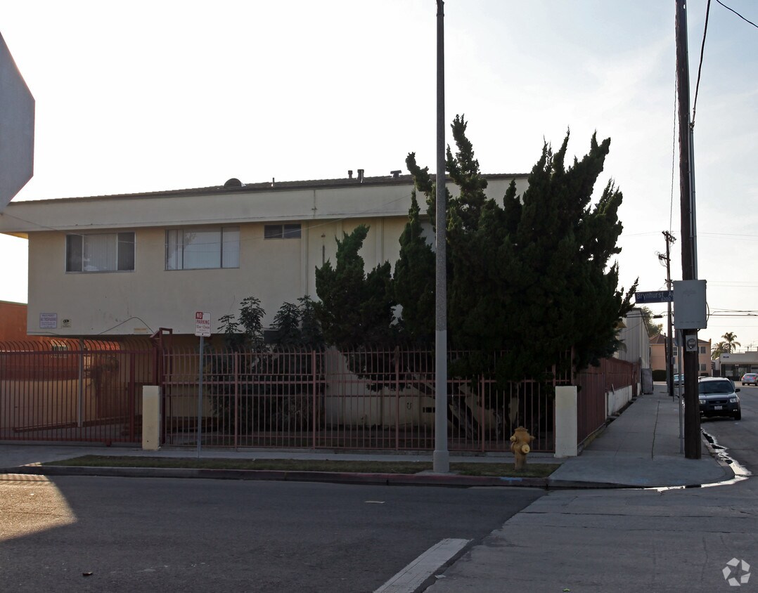 Foto del edificio - 3500 W 63rd St