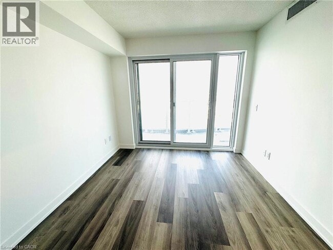 Building Photo - 1010 Sandy Beach Rd