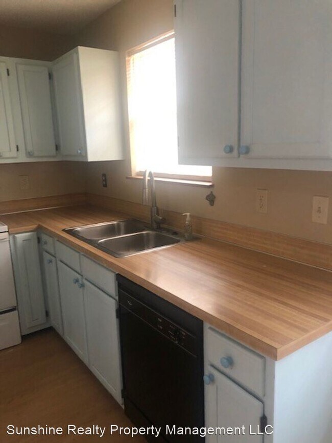 Building Photo - 2 br, 2 bath House - 7812 York Loop Rd