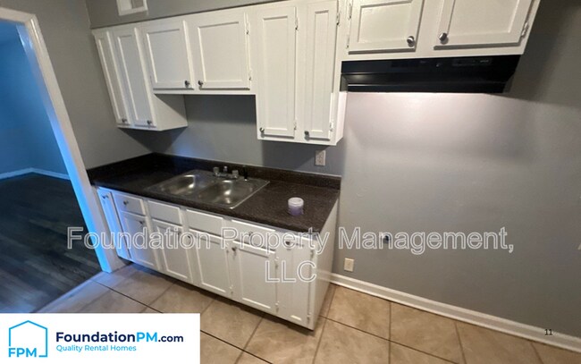 Foto del edificio - 1937 Pinedale Ave