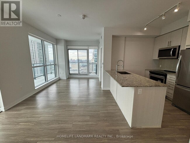 Building Photo - 4085 Parkside Village Dr