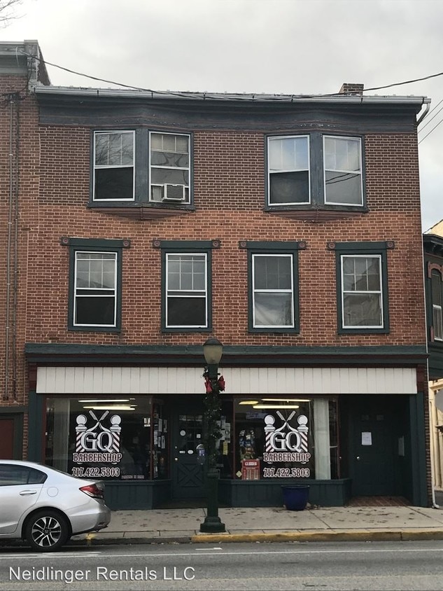 130 N Hanover St, Carlisle, PA 17013 Condo for Rent in Carlisle, PA