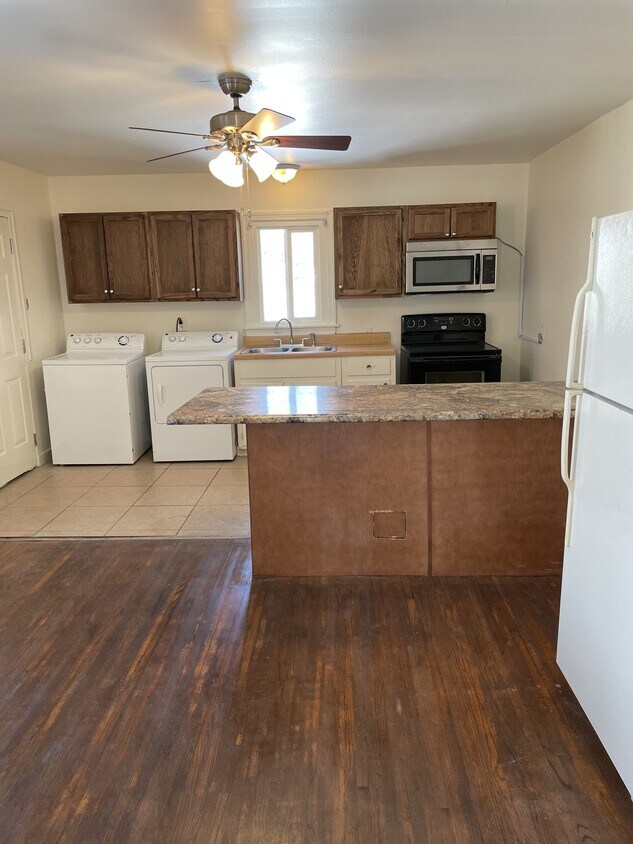 3852 Tutwiler Ave Unit 3852, Memphis, TN 38122 Condo for Rent in