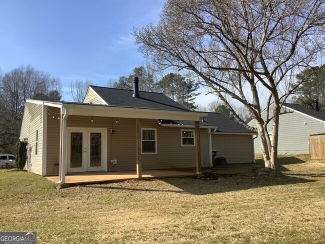Building Photo - 6 Silverwood Dr