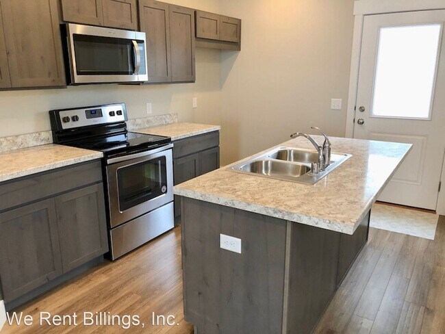 Building Photo - 2 br, 1.5 bath House - 1625 Walter Creek