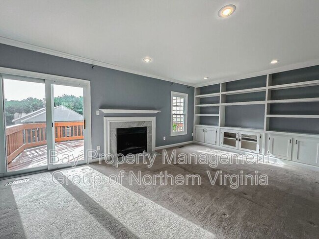 Building Photo - 12157 Derriford Ct