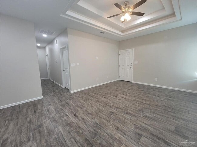 Building Photo - 5700 Sandpiper Ave