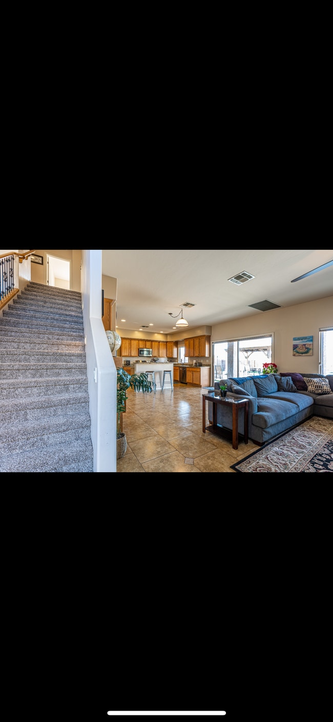 Building Photo - 8403 N Amber Burst Dr