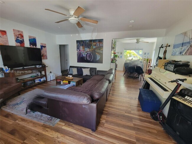 Foto del edificio - 630 79th St