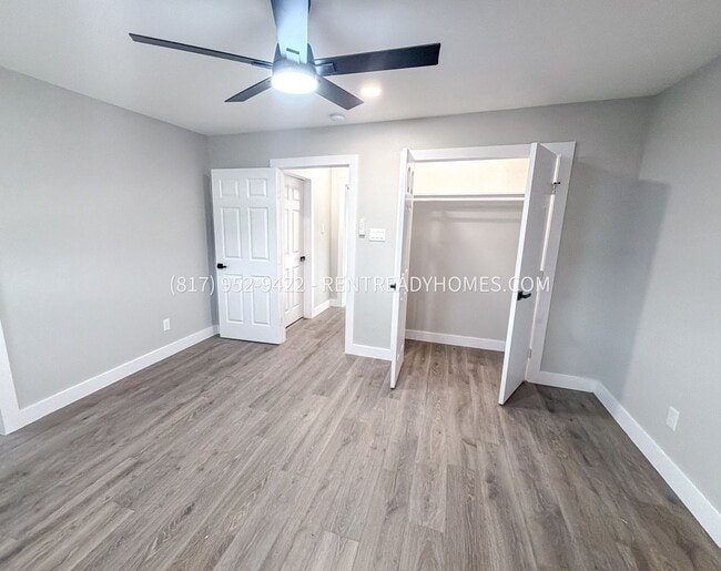 Building Photo - 6023 Heatherbrook Dr