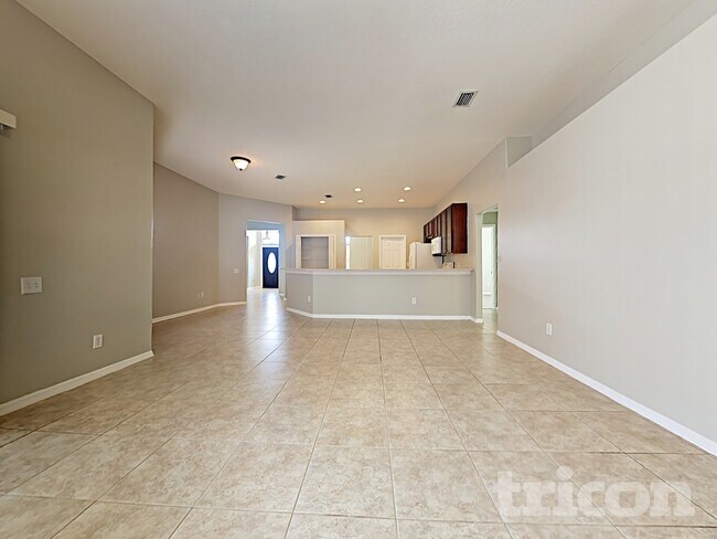 Foto del edificio - 4412 Windmill Pointe Dr