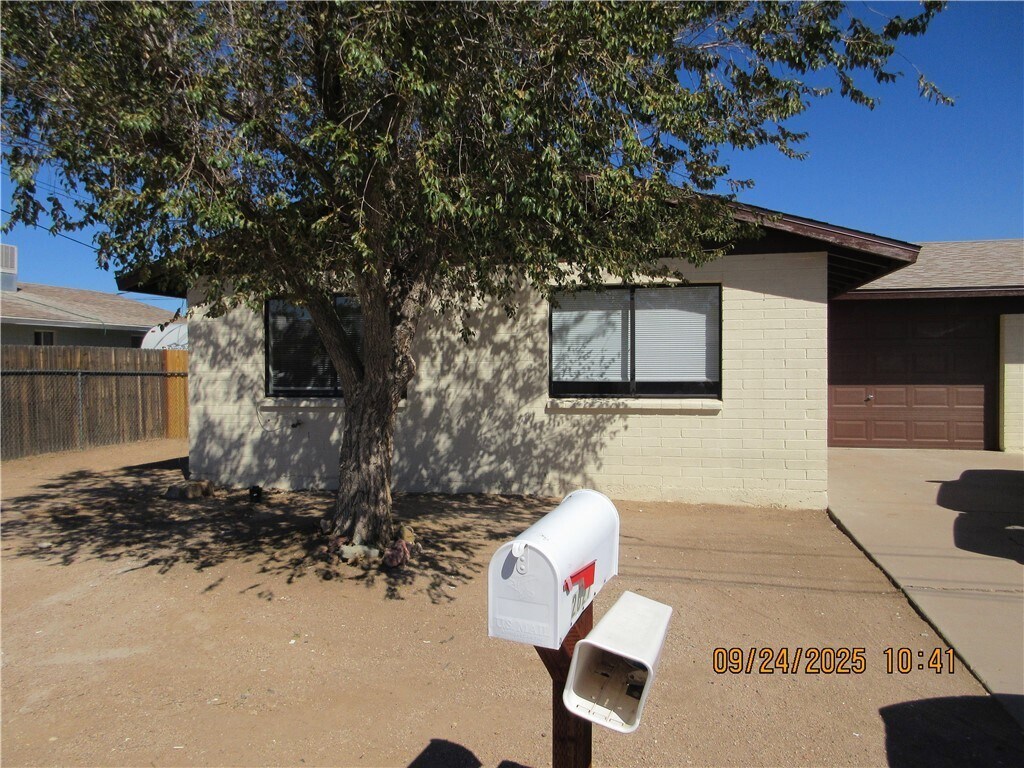Foto principal - 2027 Wickieup Ave